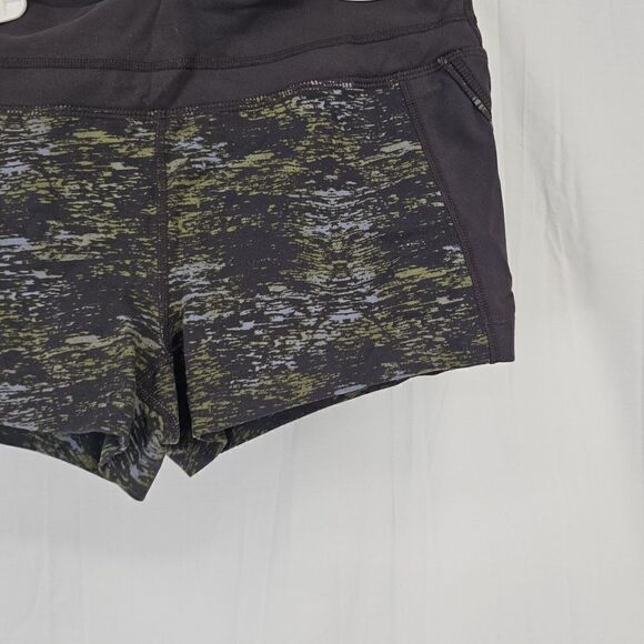 Athleta Stealth Shortie Women's Size Small Green Brown Printed No Liner - Picture 2 of 5